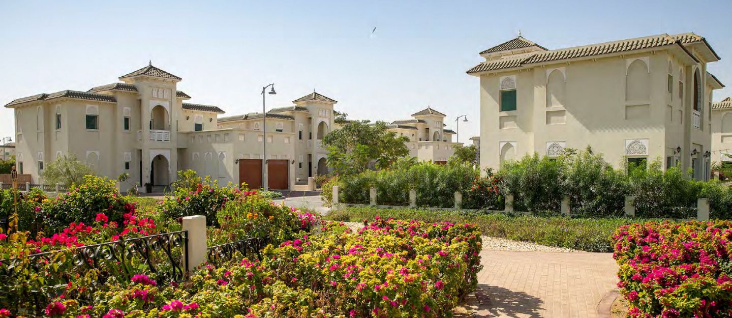 Al Furjan in Dubai is a warm, lived-in neighborhood where mornings begin with leafy strolls and end with friends around the pool. Designed by Nakheel, Al Furjan blends quiet villa streets and modern apartment clusters with day-to-day convenience: two Al Furjan Pavilions bring you Spinneys, cafés, salons, pharmacies, and essential services, while Al Furjan Club adds a fully equipped gym, tennis courts, and a family pool with a casual restaurant. Set just off Sheikh Mohammed Bin Zayed Road and minutes from Ibn Battuta Mall, Al Furjan keeps your errands close and commutes simple. Shaded play parks, jogging paths, and community mosques anchor a family-first lifestyle, and the low-rise skyline keeps the area calm and open—delivering a sociable, multicultural vibe that makes everyday living effortlessly enjoyable.