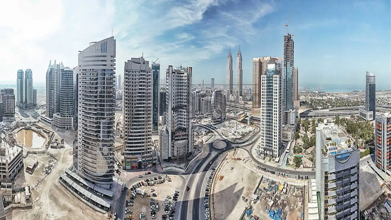 Barsha Heights puts you at the center of Dubai’s most connected living. Set just off Sheikh Zayed Road (E11) with quick links to Hessa Street (D61) and First Al Khail Street, Barsha Heights gives you effortless access to Dubai Media City, Dubai Internet City, Knowledge Park and The Greens in minutes. Prefer the metro? Dubai Internet City Metro Station on the Red Line is a short walk for a car-free commute to Downtown, Dubai Marina and DIFC. With Mall of the Emirates less than a 10-minute drive, and JLT and Palm Jumeirah close by, Barsha Heights turns everyday errands and weekend plans into easy wins—making it a practical, time-saving address for busy professionals and young families alike.