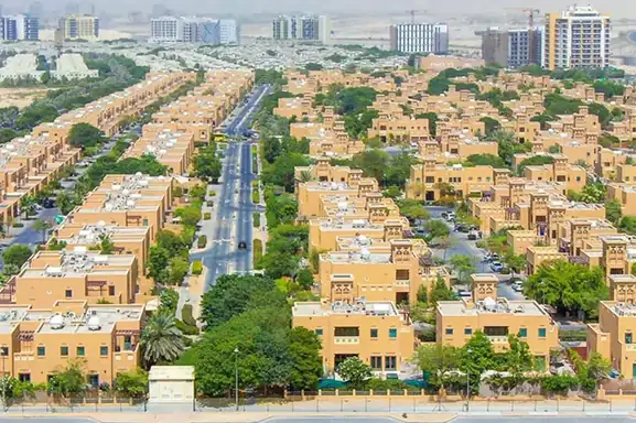 Perfectly positioned between Sheikh Zayed Road (E11) and Sheikh Mohammed Bin Zayed Road (E311), Al Furjan puts the city on your schedule. The Al Furjan Metro Station on the Dubai Metro’s Red Line extension links you directly to Dubai Marina, JLT, and Expo City, while Ibn Battuta Mall is around a 10-minute drive. Jebel Ali Free Zone and Dubai South are within easy reach for work, and weekend beach runs to JBR typically take about 15 minutes, traffic permitting. This central-yet-residential setting is what makes Al Furjan so compelling: you live in a calm, green community, yet you’re plugged into the city’s most important corridors for business, leisure, and travel—including fast access to Al Maktoum International Airport via nearby Expo Road.